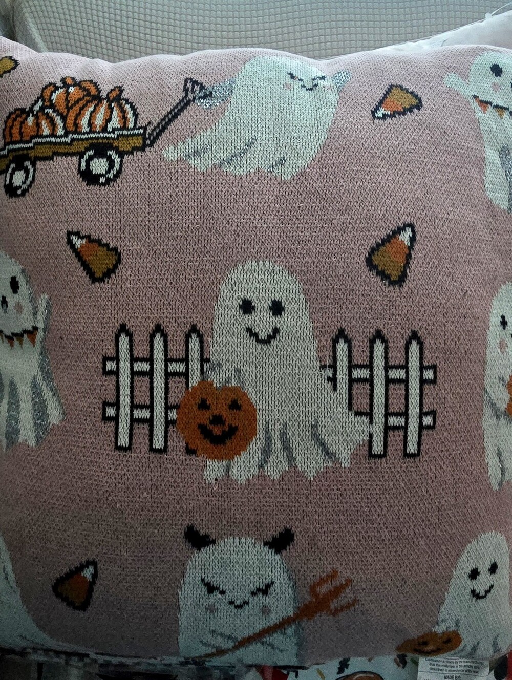 Goblin & Ghoul ghost pillow Pink